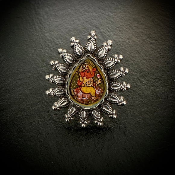 Round Teardrop Ganesha Ring