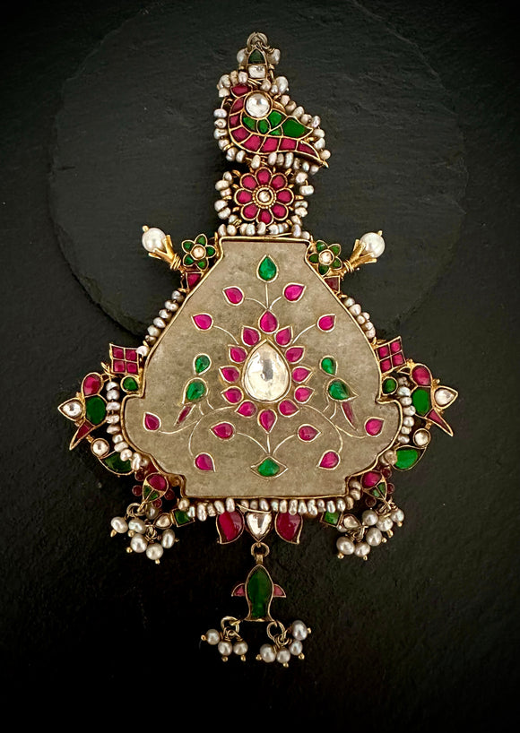 Auric Gold Plated Kundan Pendant