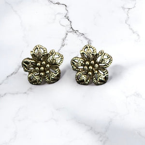 Cutwork Flower