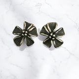 Oxidised Flower