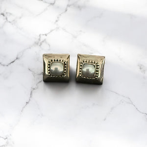 Pearl Squares