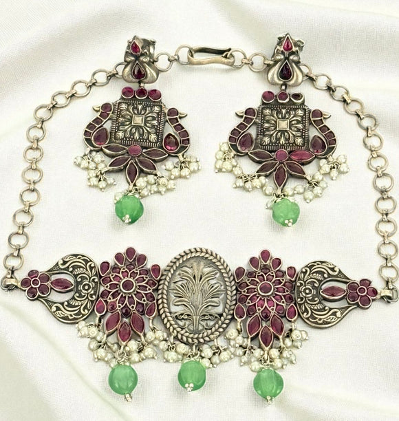 Stonned Peacock Filigree Necklace