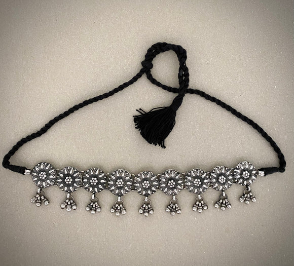 Tribal Round Floral Choker