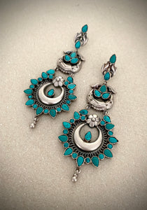 Trendy turquoise double floral drops
